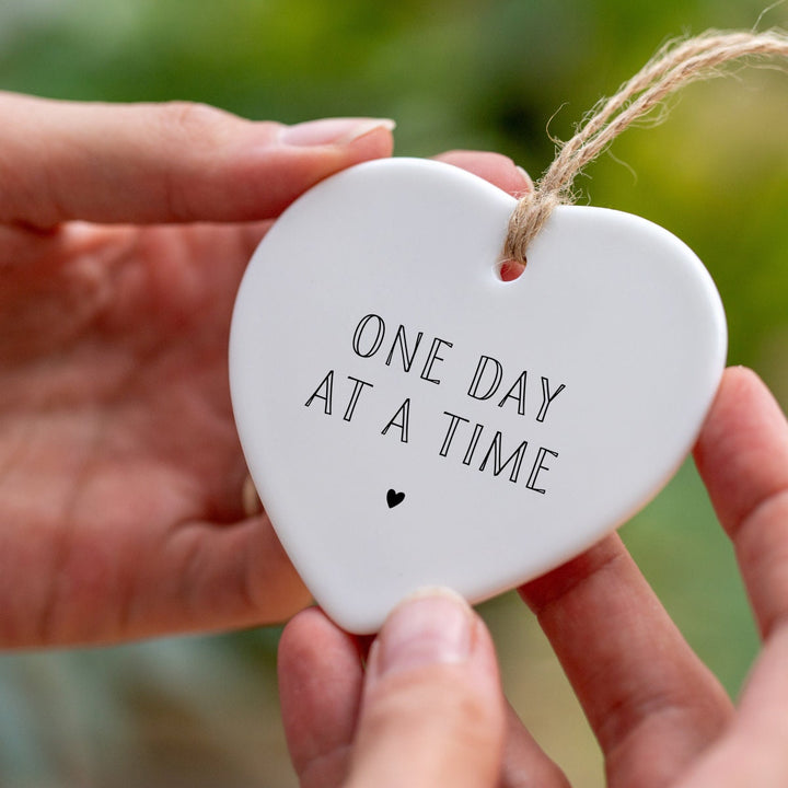 Heart Ceramic Keepsake - One Day At A Time